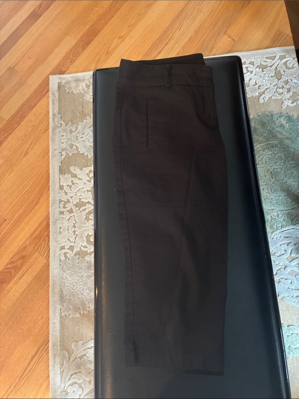 Women’s capri business pants, black